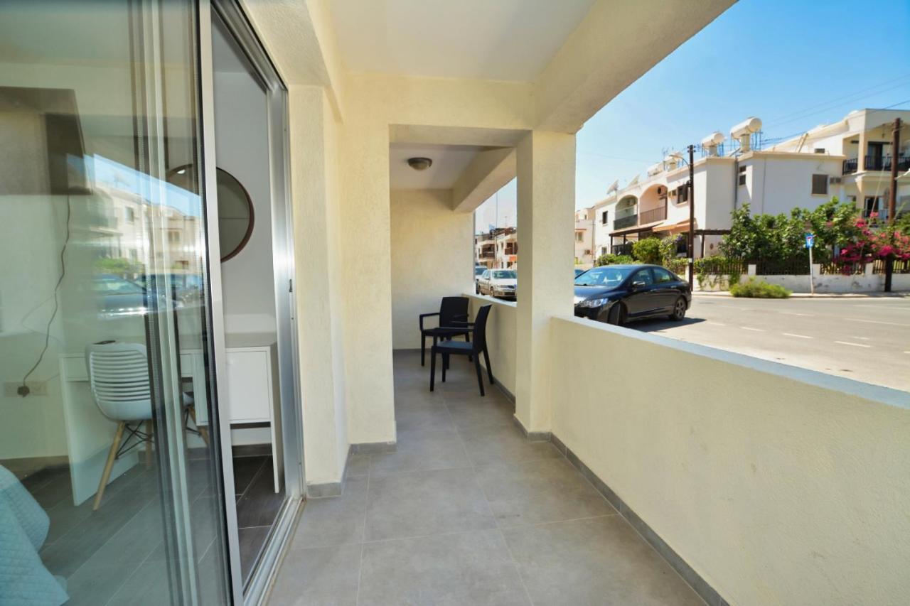 Myhome Delux, Ayia Napa 3 Bedroom With Pool Exteriör bild