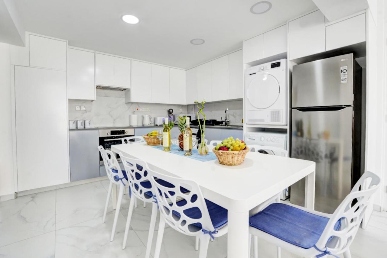 Myhome Delux, Ayia Napa 3 Bedroom With Pool Exteriör bild