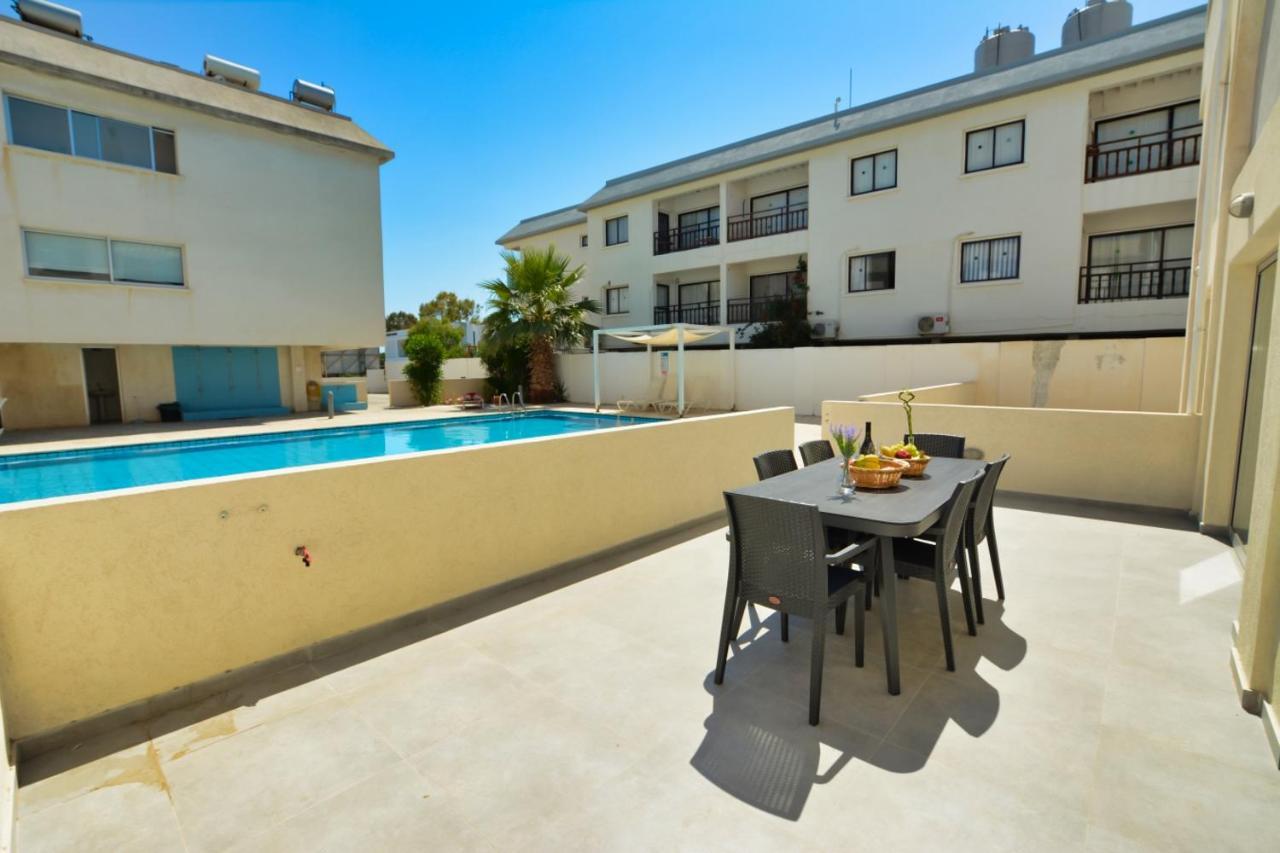 Myhome Delux, Ayia Napa 3 Bedroom With Pool Exteriör bild