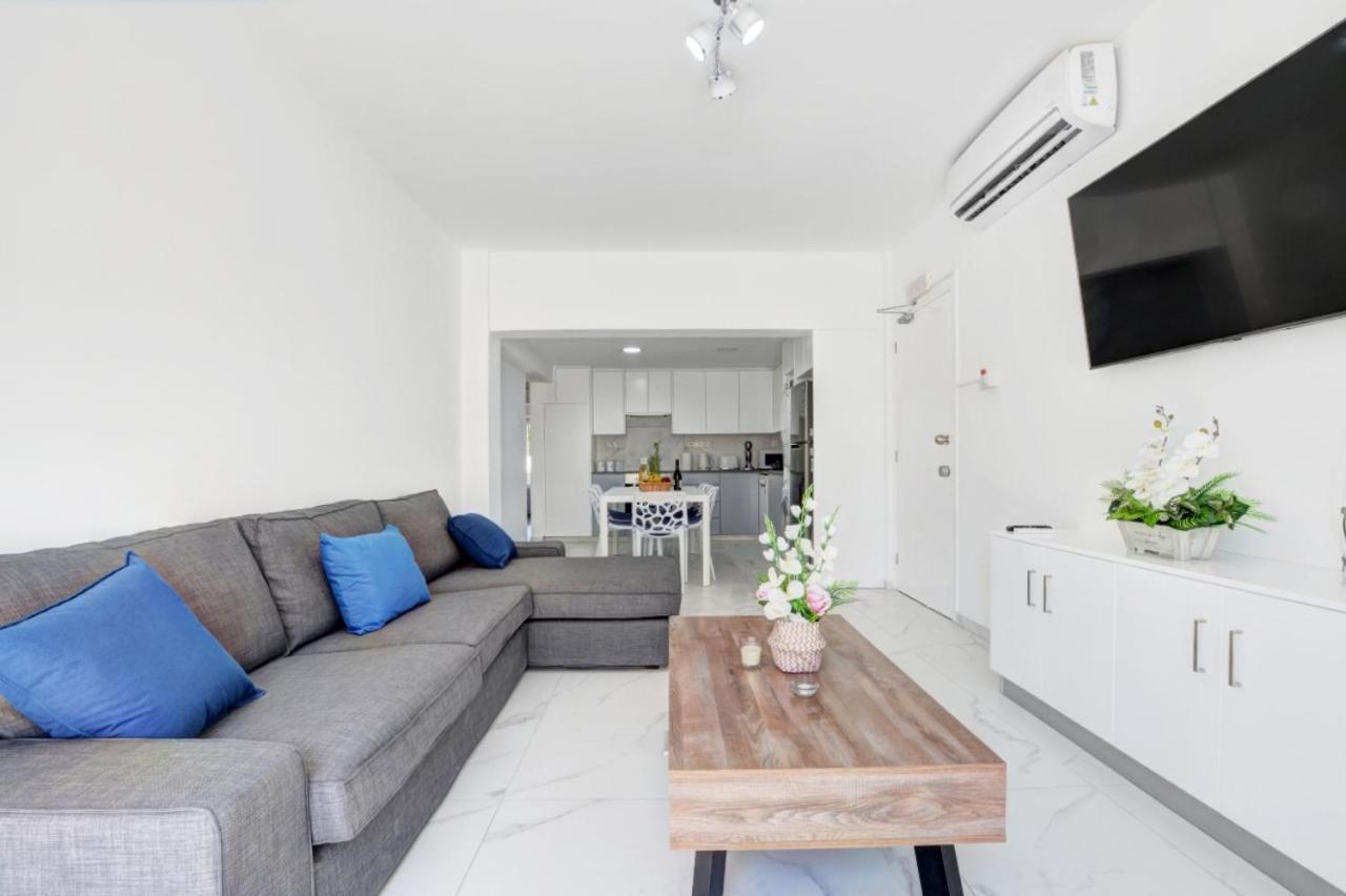 Myhome Delux, Ayia Napa 3 Bedroom With Pool Exteriör bild